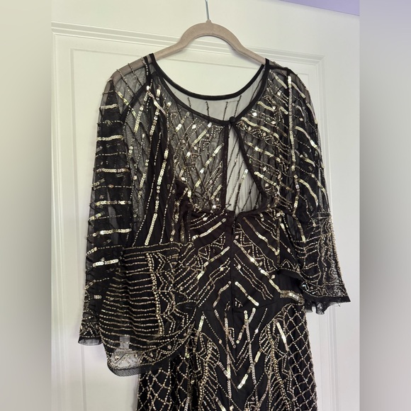 ASOS Curve Black and Silver Sequin Mini Dress Size 18 - Picture 2 of 5